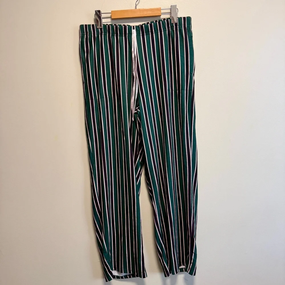 United Colors Of Benetton Green Striped Pajama Set - Picture 5 of 8